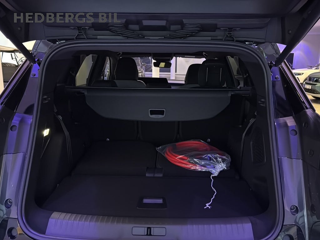 Peugeot E-5008 GT Standard range Demobil  thumbnail