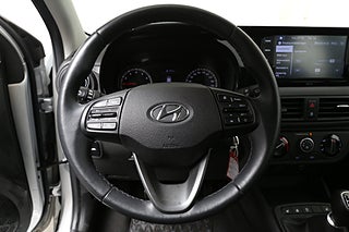 Halvkombi Hyundai i10 13 av 21