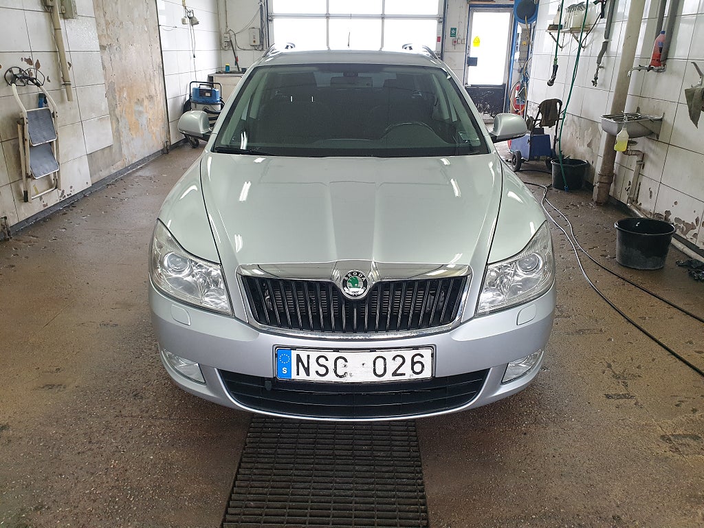 Skoda Octavia Kombi 1.8 TSI 160hk