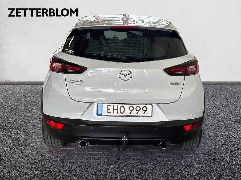 SUV Mazda CX-3 4 av 16