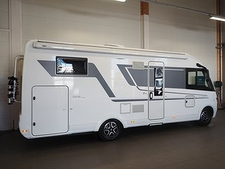 Husbil-integrerad Adria Sonic Plus 700 SL 3 av 19