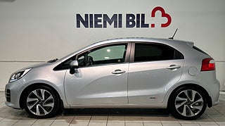 Kia Rio 5-dörrar 1.2 GLS S&V-hjul/Mvärm/Kamera/Navi/Rattvärm