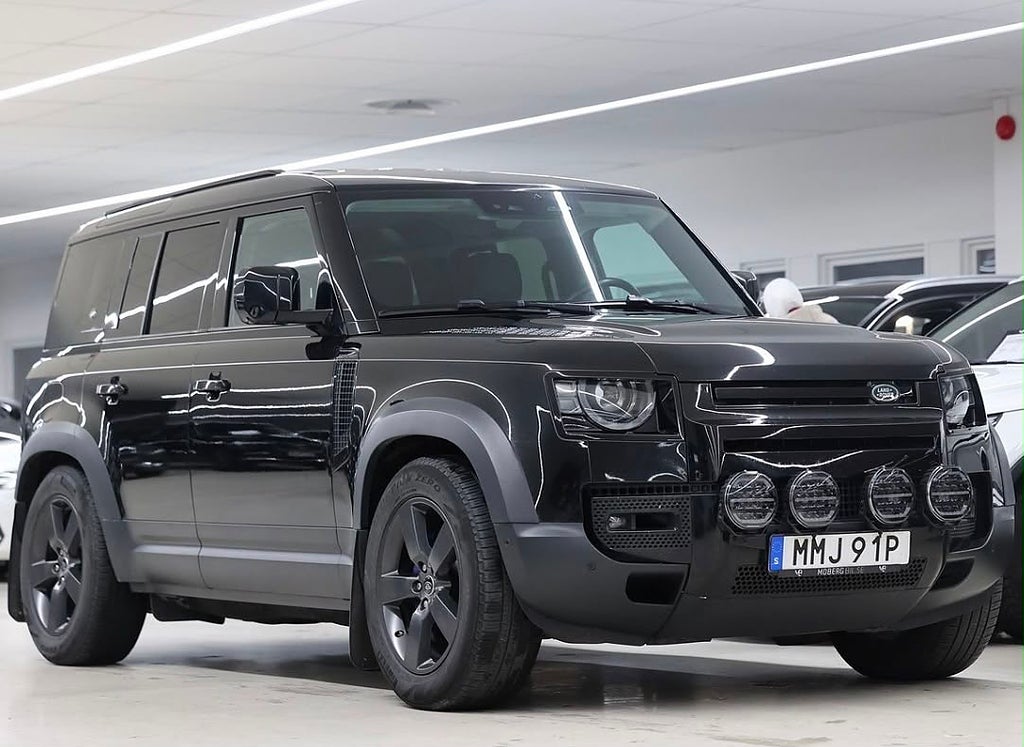 Land Rover Defender 110 P400 MHEV SE 