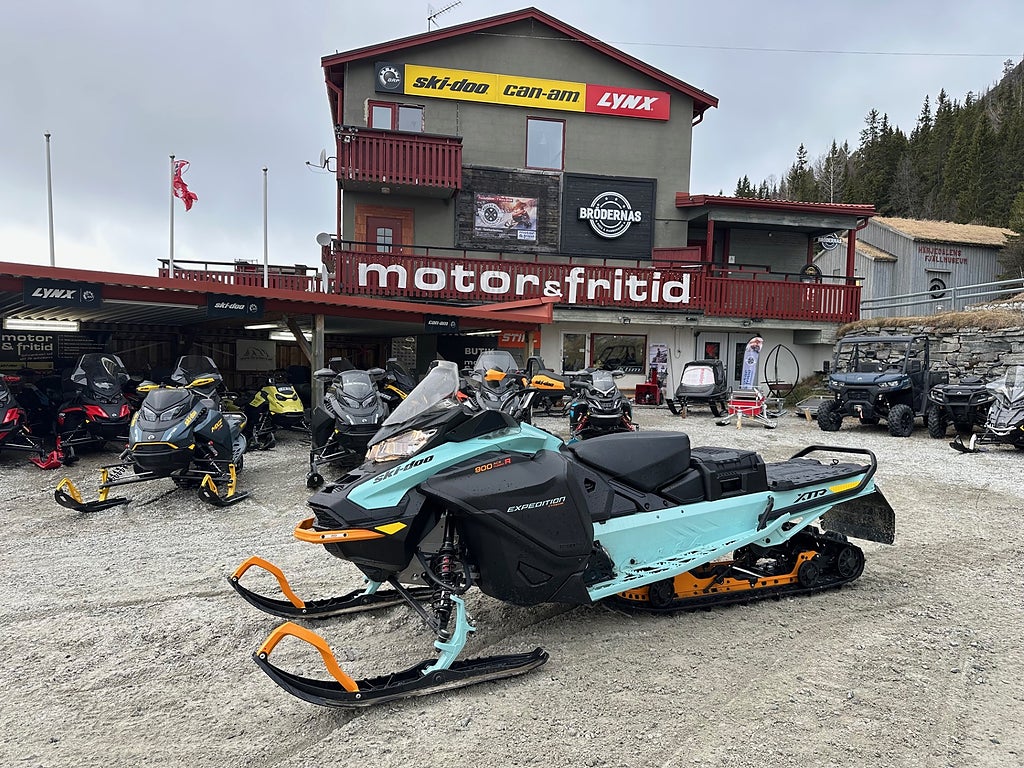 Ski-Doo Expedition Xtreme 900 ACE Turbo R -24 