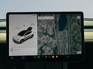 Tesla Model Y Long Range AWD Navi/Elstol/Pano/SoV-Däck/360/Rattvärm – bild 15