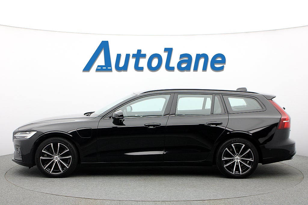 Volvo V60 T6 AWD Plus Dark, Läder, Minne, 360°, Värmare 350hk