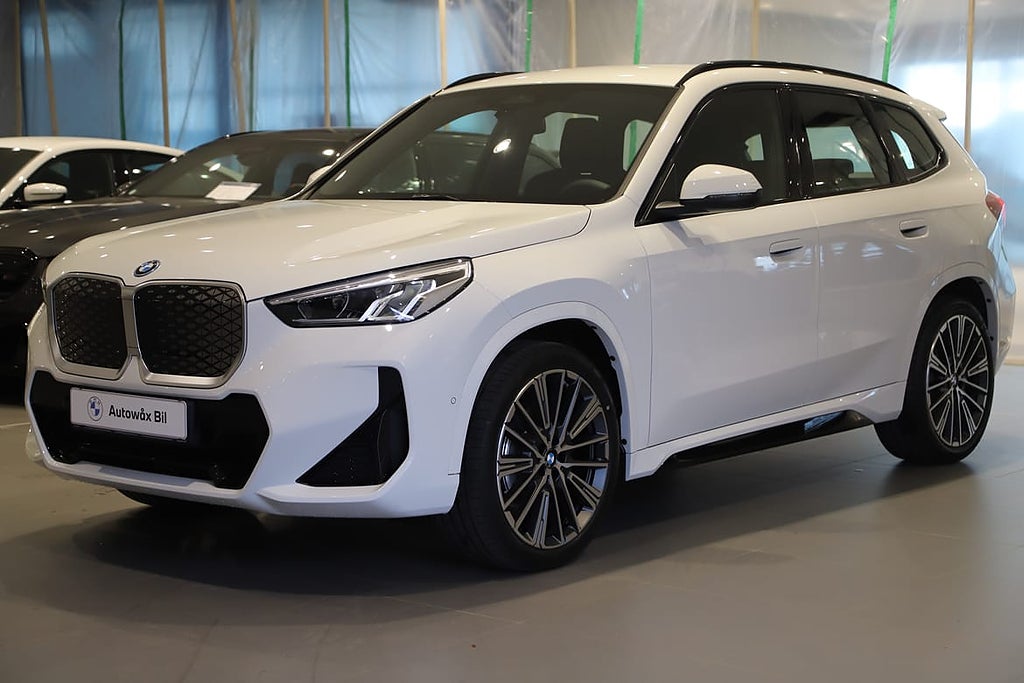 BMW iX1 M Sport / Privatleasing 3.995*