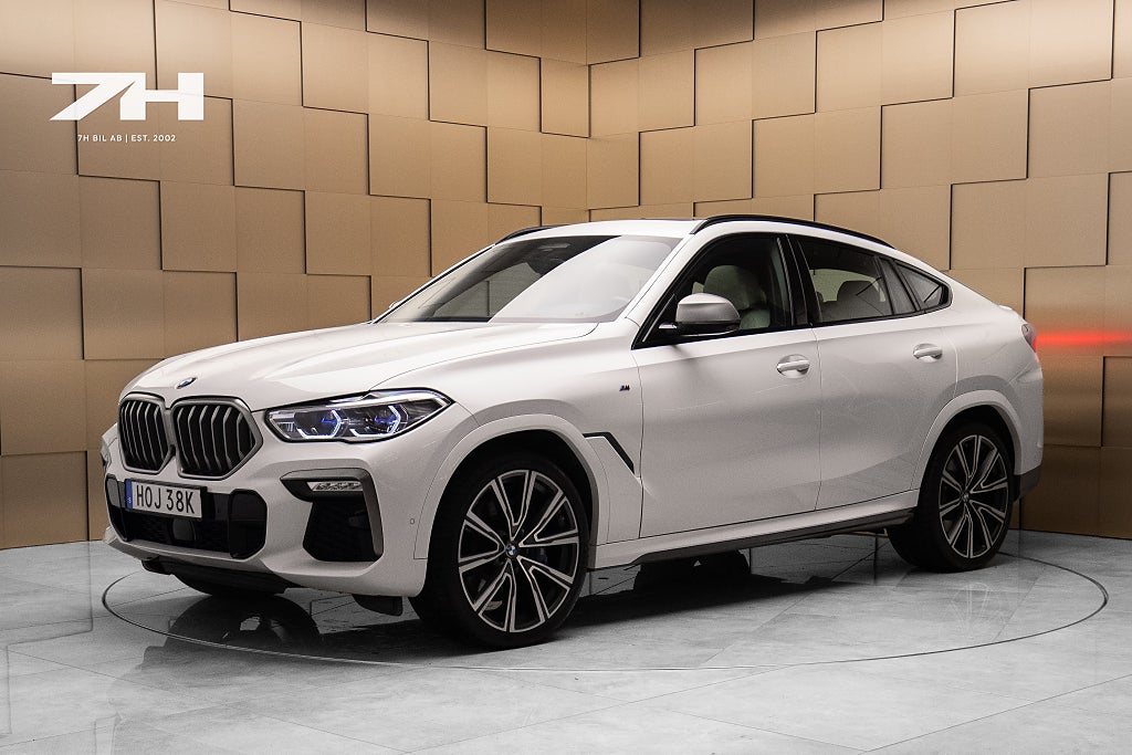 BMW X6 M50i V8 / Pano / Drag / B&W / HuD / Värmare / Night Vis