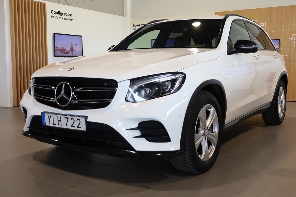 Mercedes-Benz GLC 250 d 4MATIC AUT Drag Värmare Burmester Kamera Navi