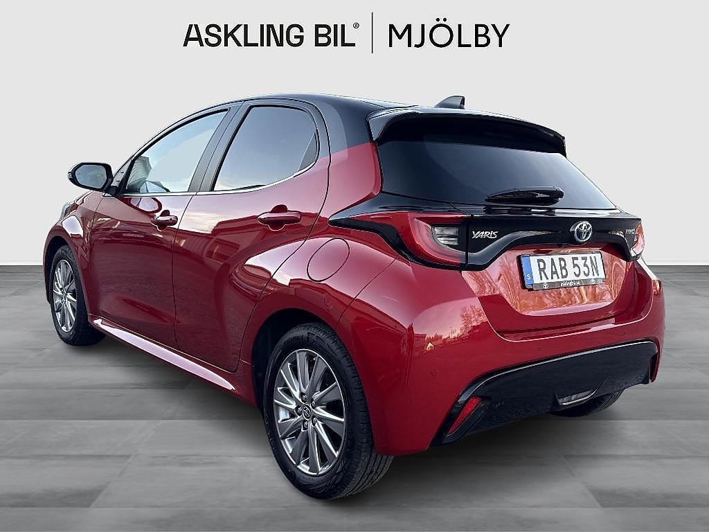 Toyota Yaris 2022 - miniatyr 3