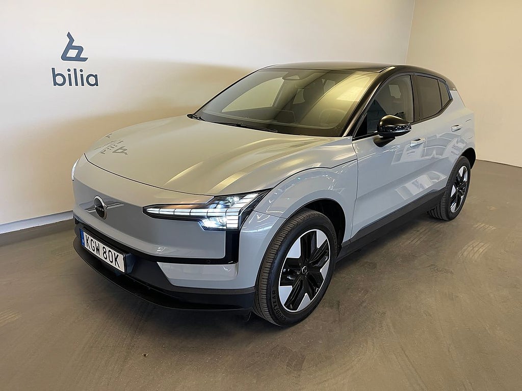 Volvo EX30 Single Motor Plus / Tonade rutor / Navigation /