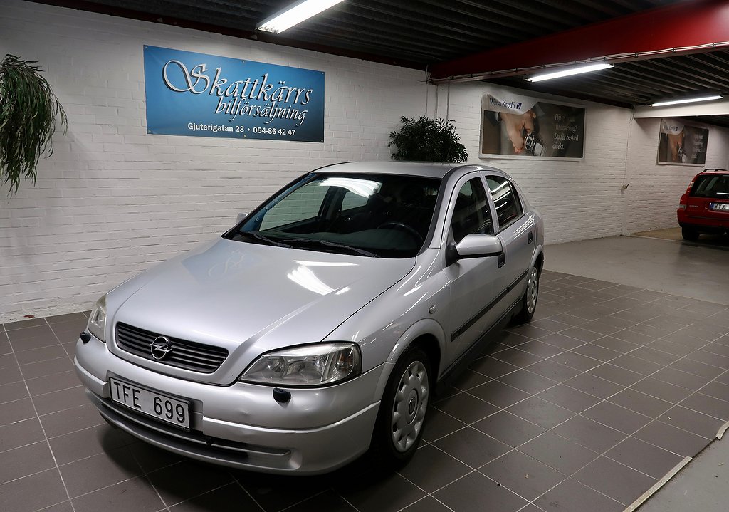 Opel Astra 5-dörrar 1.6 Automat Comfort pkt