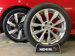 Subaru Levorg 1.6 4WD Lineartronic Drag Kamera Navi Psens S&V-hjul – bild 18