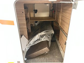 Husbil-integrerad Kabe TMI 910 GB Imperial 8 av 42