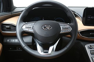 SUV Hyundai Santa Fe 16 av 27