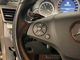 Sportkupé Mercedes-Benz E 16 av 28
