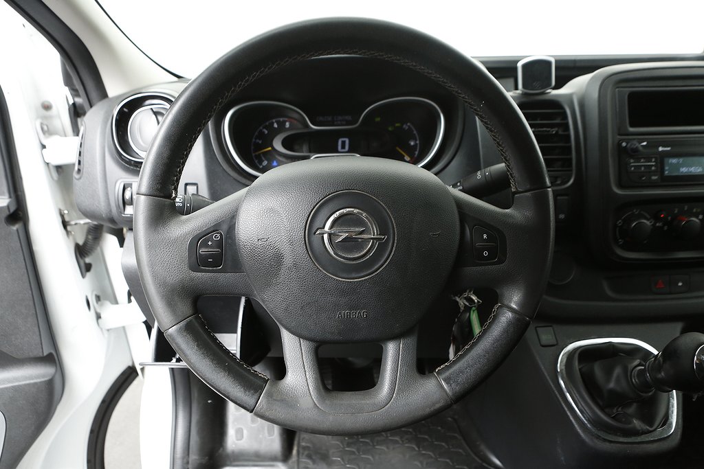 Opel Vivaro Skåpbil 2.9t 1,6 CDTI BIturbo L2H1 Edition Drag 2017