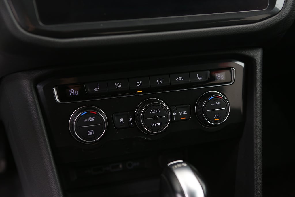 Volkswagen Tiguan Allspace 2,0 TDI 150hk 4M DSG D-värm Drag 2018