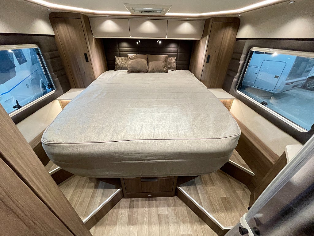 Kabe TMX Royal 810 LQB / ALDE / Taksäng / 5bält / Ugn / MB / Automat/ - Kabe