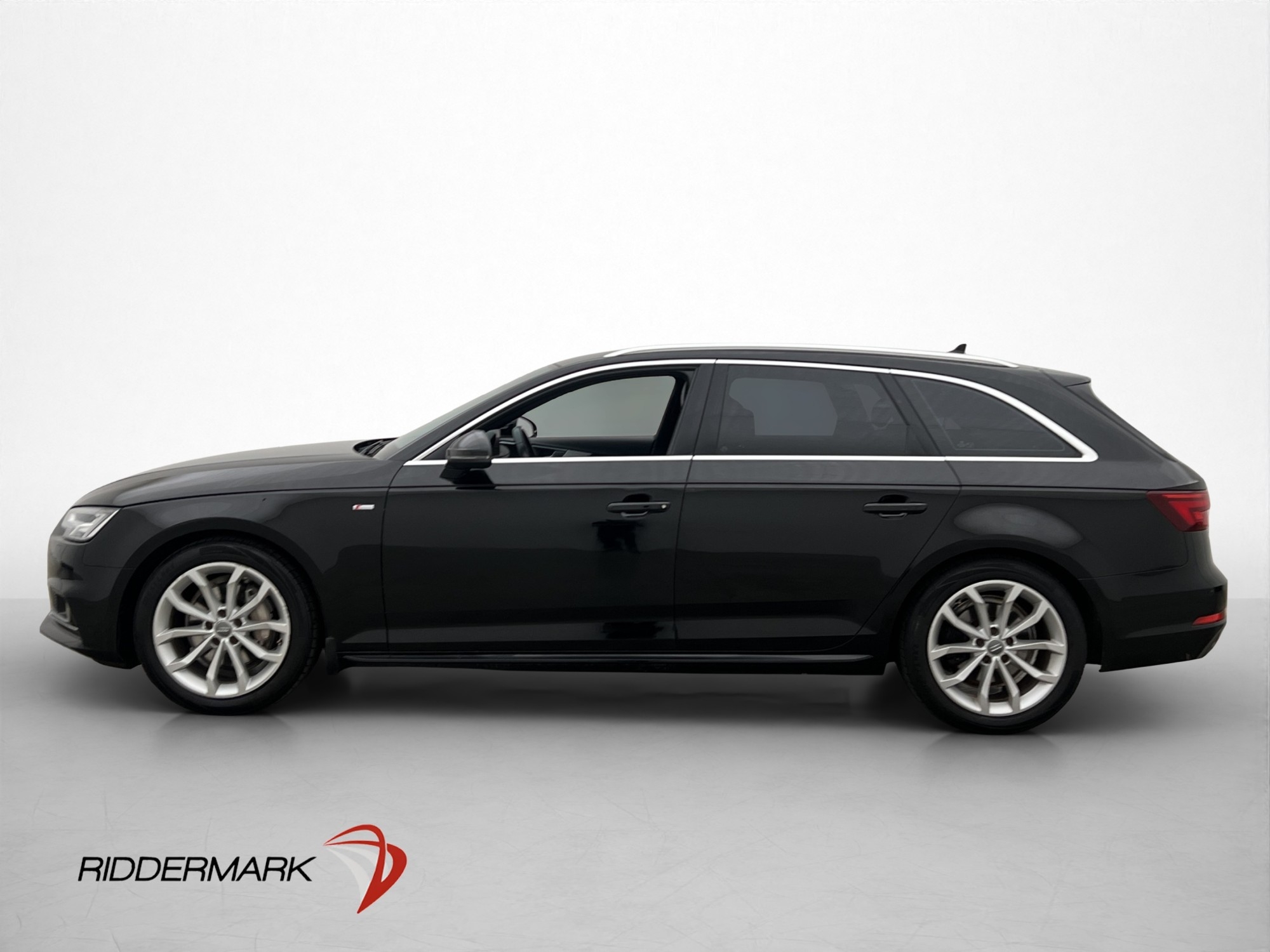 Audi A4 2018, bild 4/72