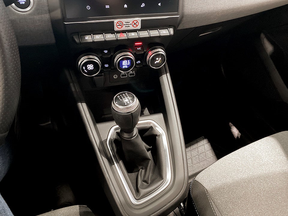 Bild på Mitsubishi Colt Invite 1.0 Turbo 90hk CARPLAY