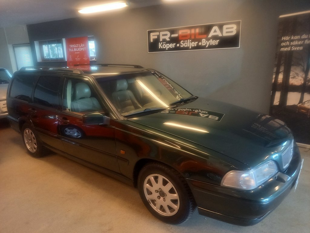 Volvo V70 2.5 20V   Automat Dragkrok