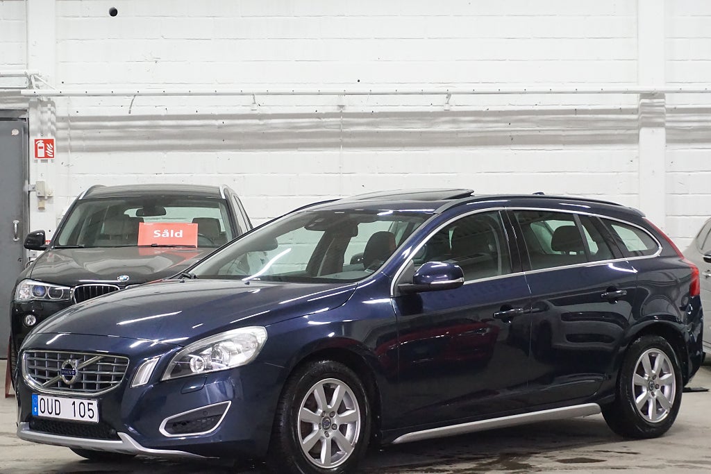 Volvo V60 D2 Momentum Design pak Taklucka Drag