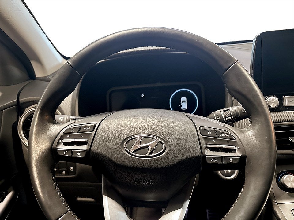 Bild på Hyundai Kona Essential 39.2kWh 136hk Aut - B-KAMERA, RATTVÄRME