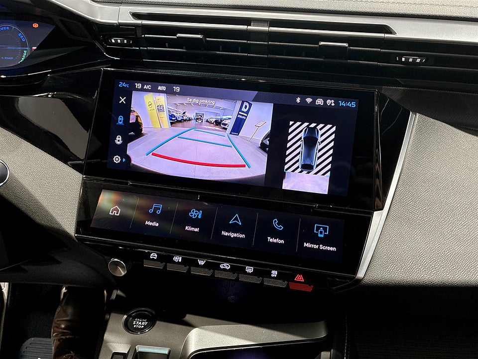 Bild på Peugeot 408 GT PHEV 225hk Aut DRAG PANO ELSTOLAR HELSKINN