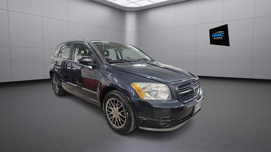 Dodge Caliber 2.0 CVT Nybesiktad Nyservad M&S däck 