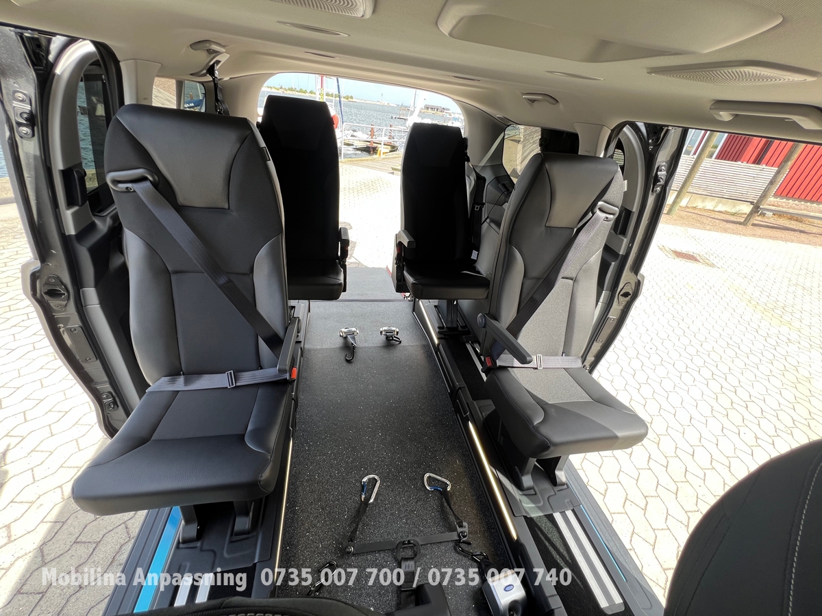 Ford Tourneo Custom 2026, photo 7/75