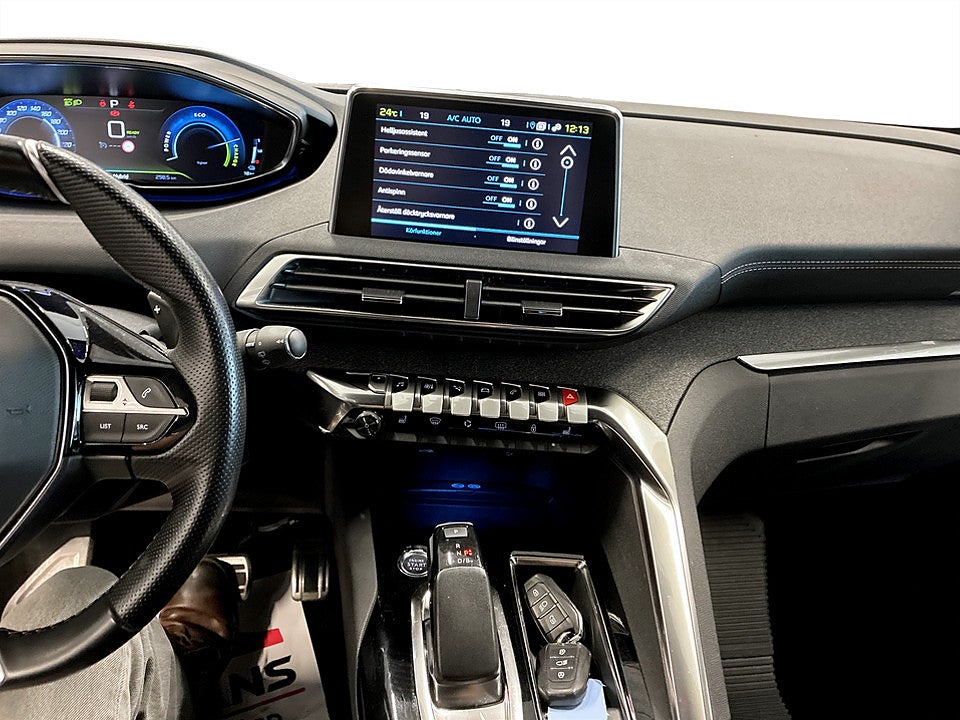 Bild på Peugeot 3008 GT-LINE Hybrid 225 AUT8 |RÄNTA 3,99%|