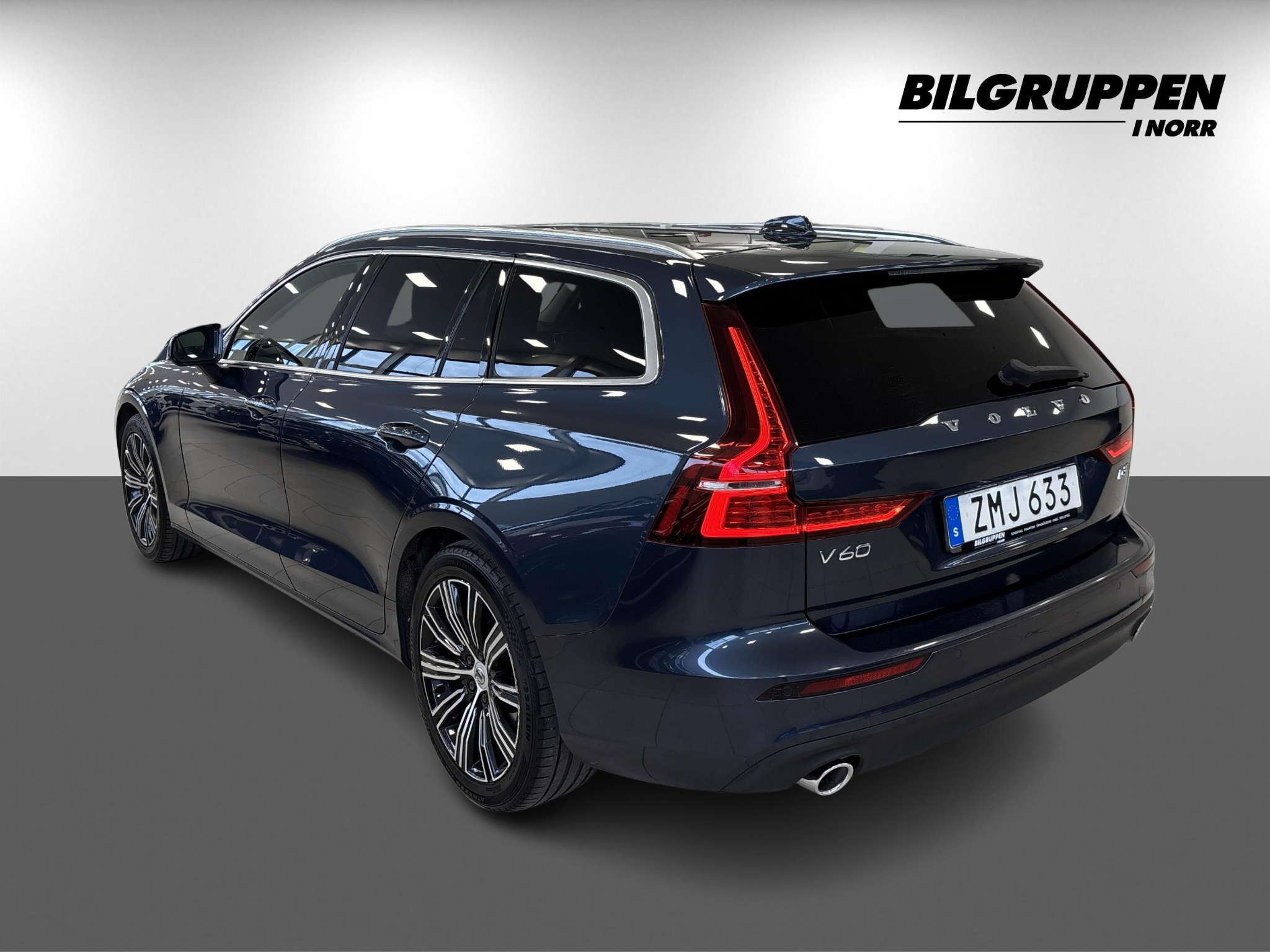 Volvo V60 D3 AWD Geartronic Momentum 2019, bild 7/10