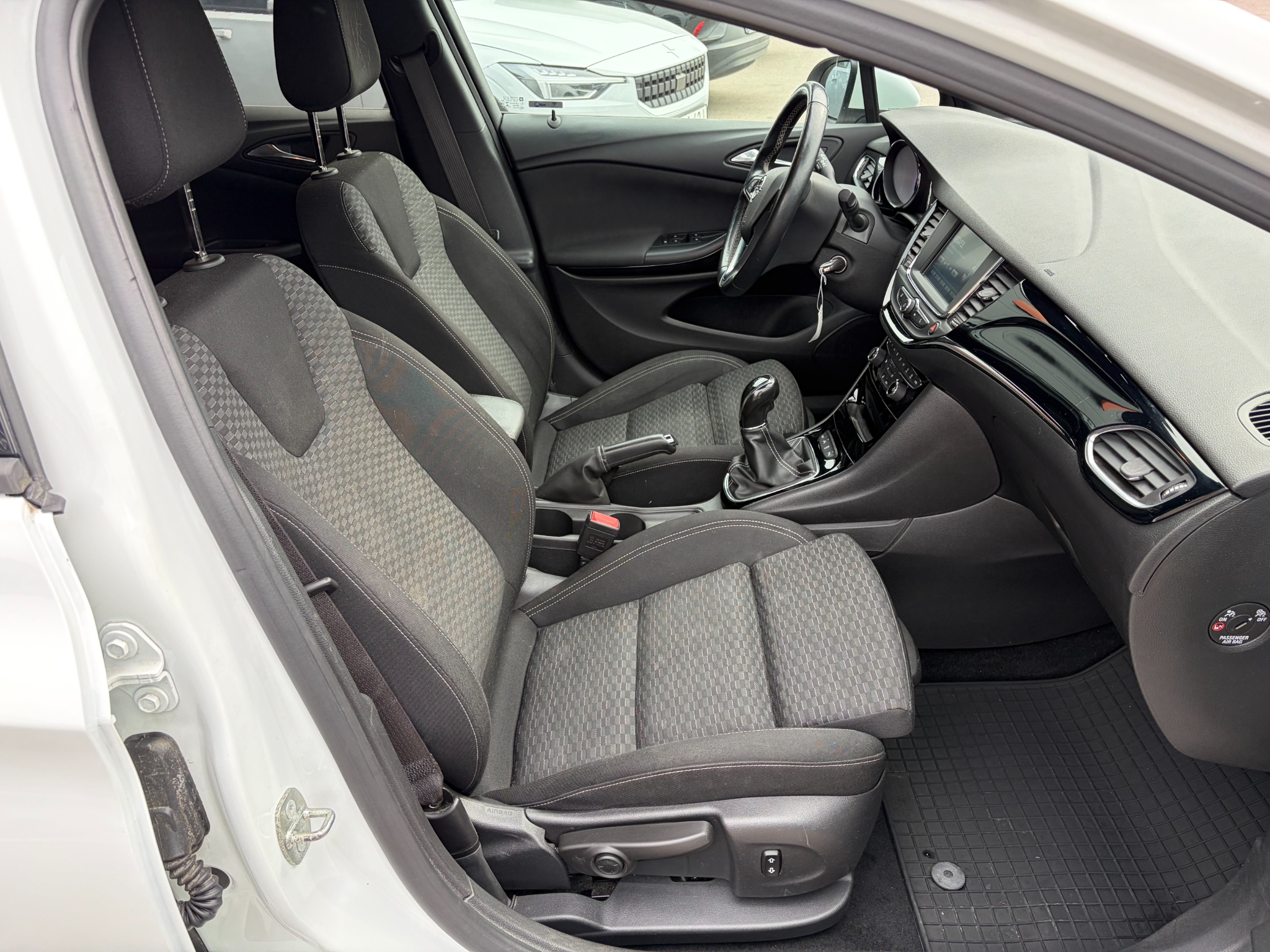 Opel Astra 2018, bild 6/43