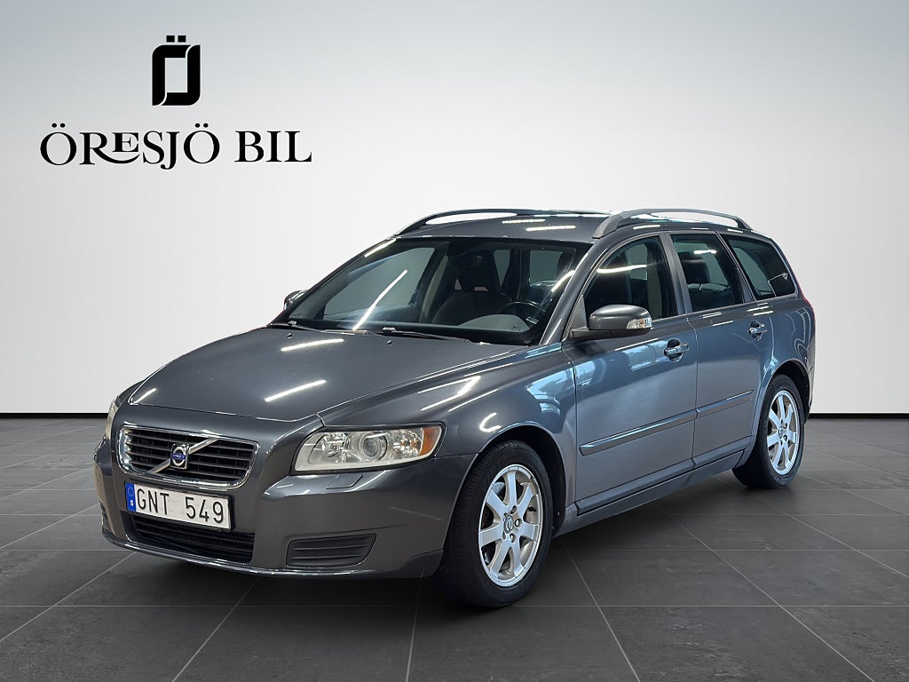 Volvo V50 2.0D Kinetic Värmare 1Brukare Låga Mil Toppskick 136hk