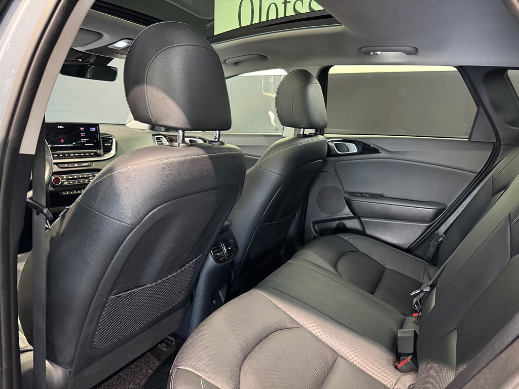 Kia Ceed Sportswagon Plug-in Hybrid DCT Advance Plus 141 hk - bild 8