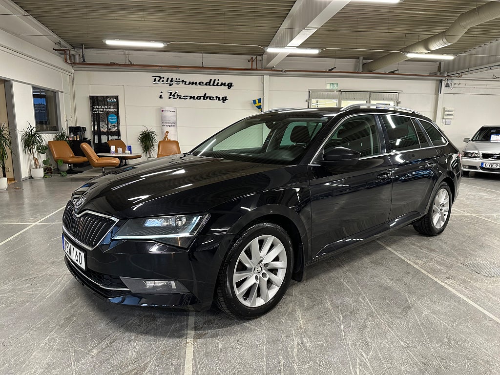 Skoda Superb Kombi 2.0 TDI 4x4 SCR Style Adaptiv Drag Navi