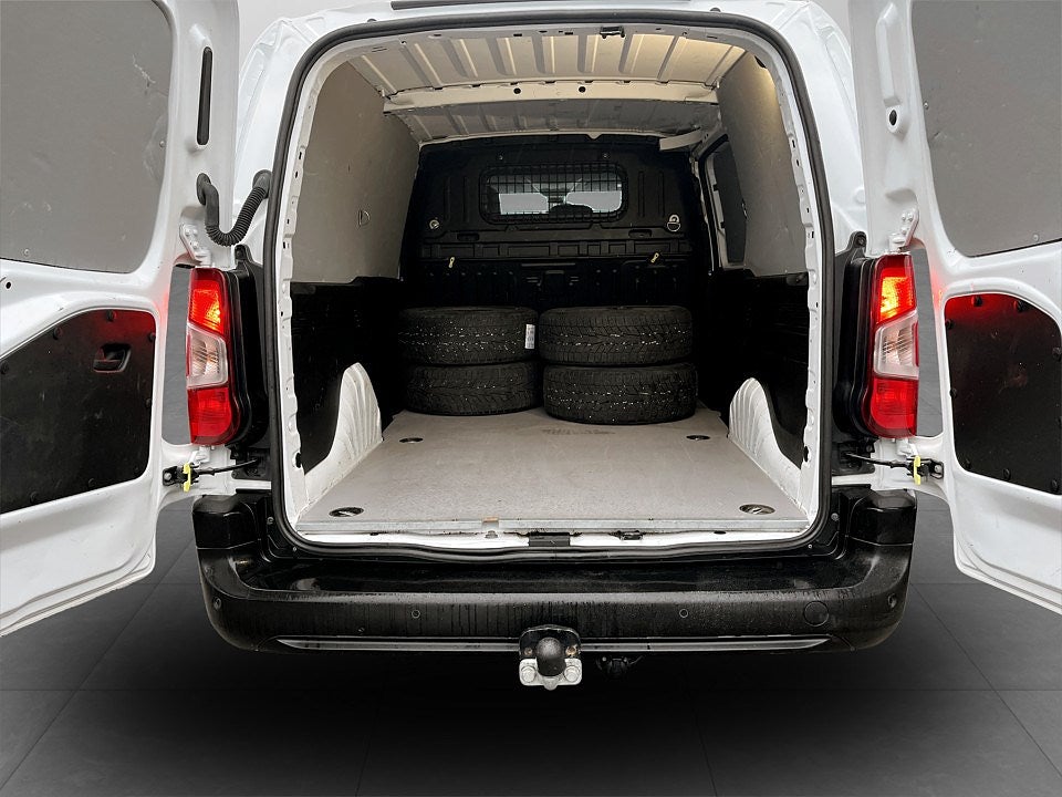 Bild på Peugeot Partner PRO 1.5 BHDi 130hk Aut L2 - DRAG, P-SENSORER