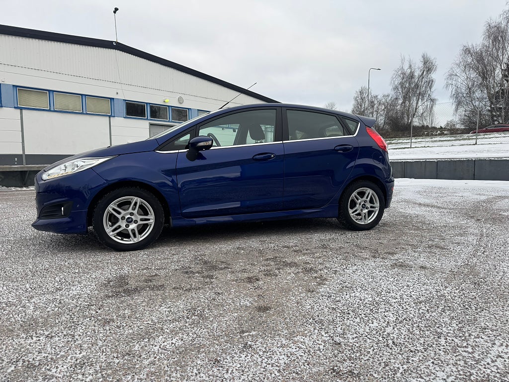 Ford Fiesta 5-dörrar 1.0 EcoBoost Powershift Titanium, Ny kamrem!
