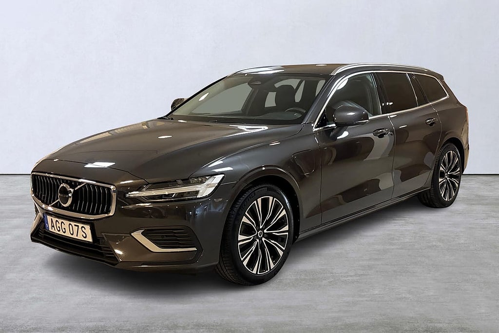 Volvo V60 Recharge T6 Core Edition