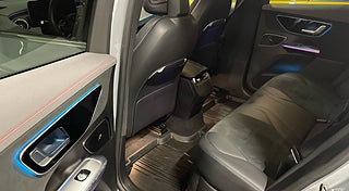 SUV Mercedes-Benz EQE SUV 4 av 11