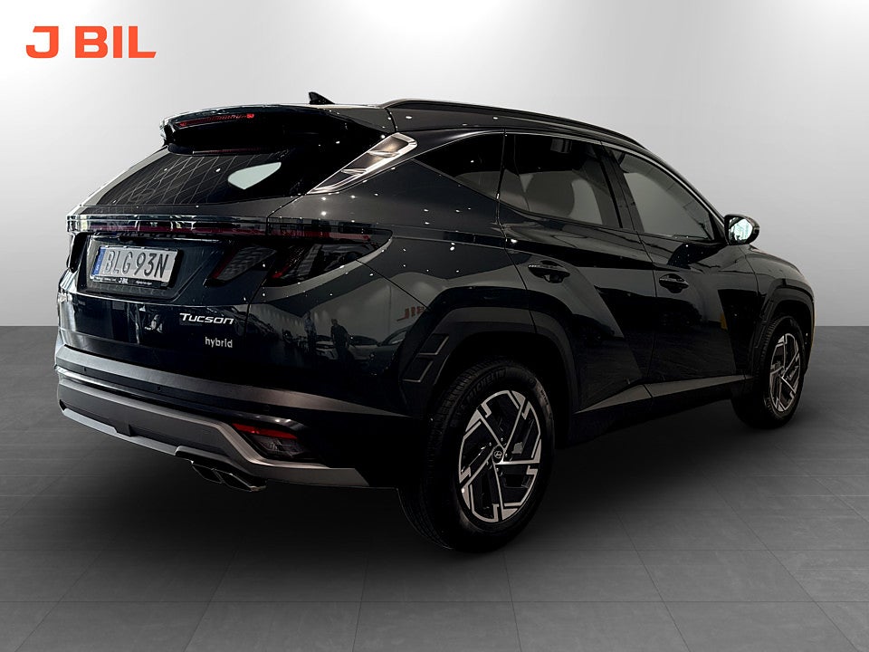 Bild på Hyundai Tucson Essential Hybrid 215hk Aut 4WD B-KAMERA CARPLAY