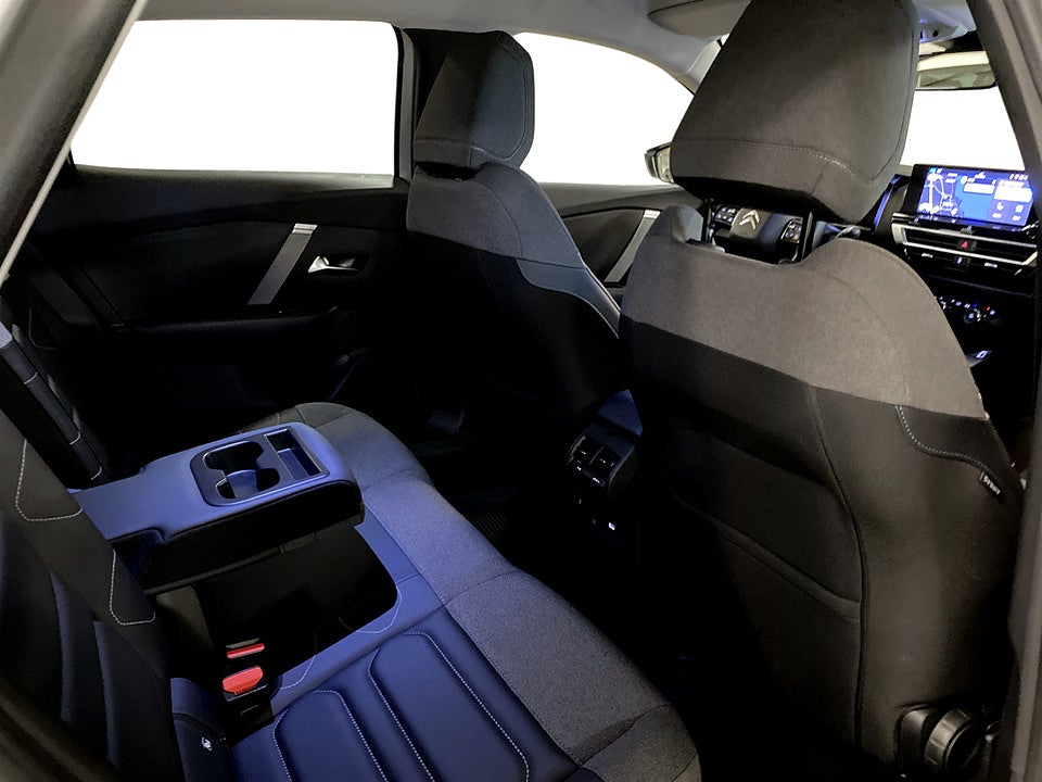 Bild på Citroën C4 Shine 1.2 PT 130hk Aut B-KAMERA NAVI