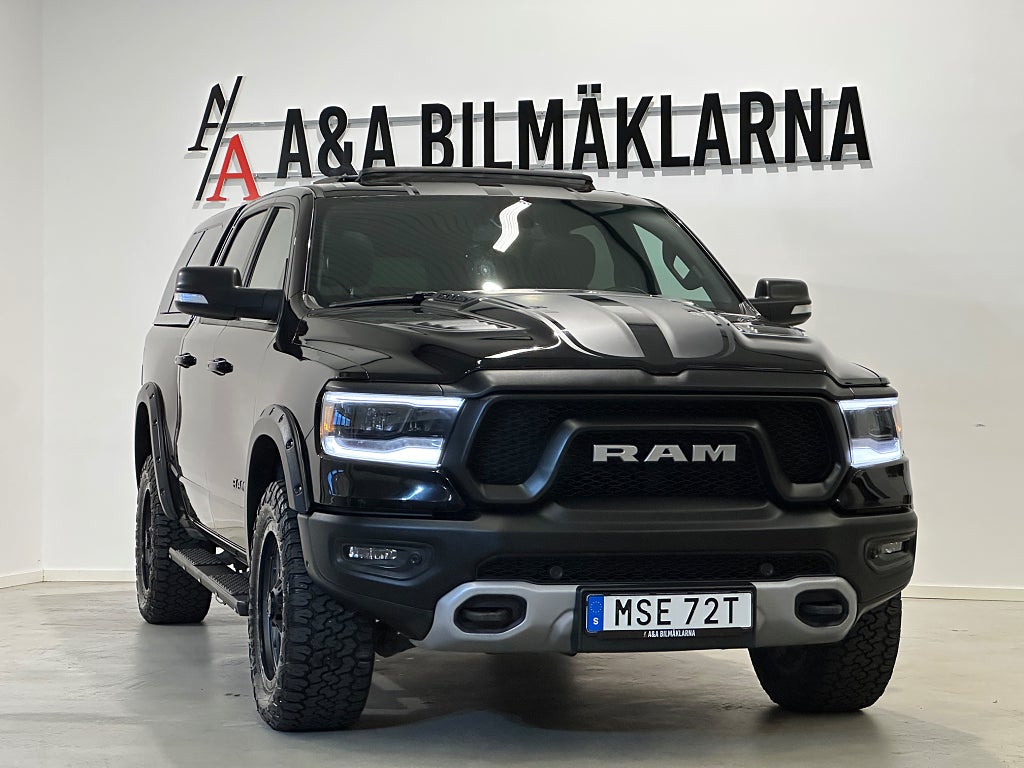 Dodge RAM 1500 Crew Cab 5.7 V8 HEMI REBEL 4x4  Svensksåld Carven Dirt