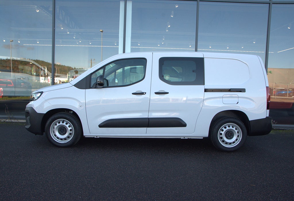 Peugeot Partner Crew Cab 5-sits 130hk Automat