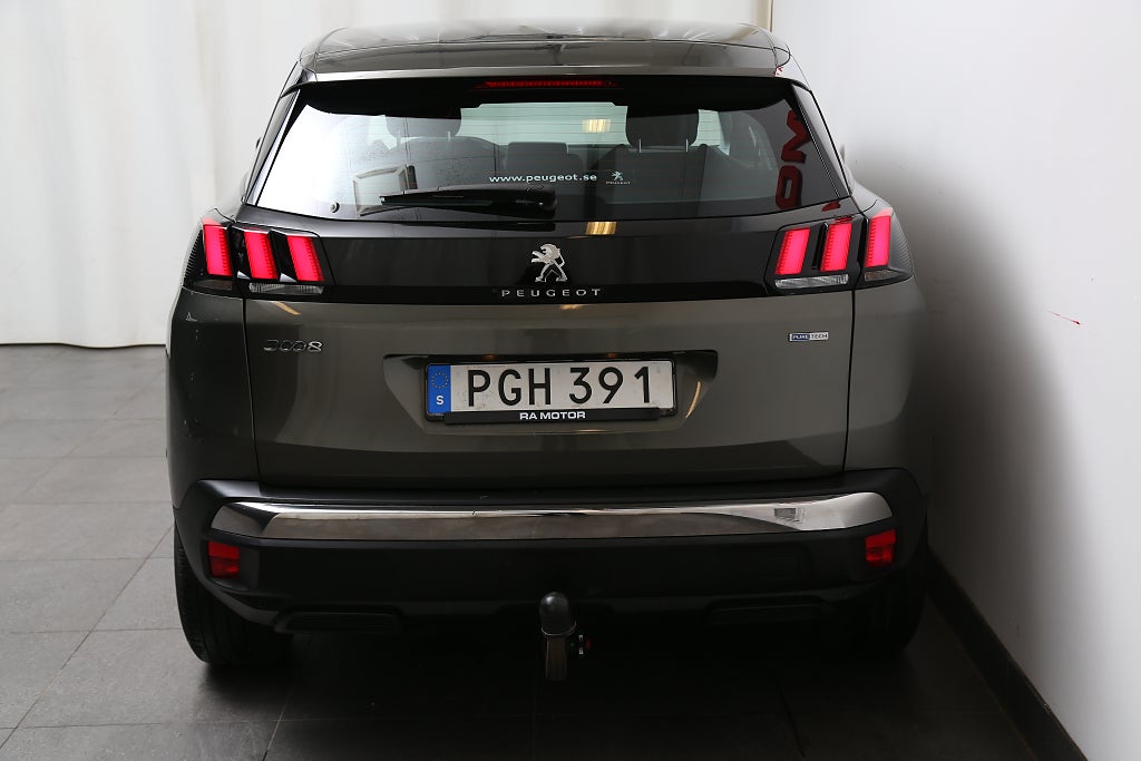 Peugeot 3008 1,2 PureTech 130 EAT Active P-sensorer Dragkrok 2017