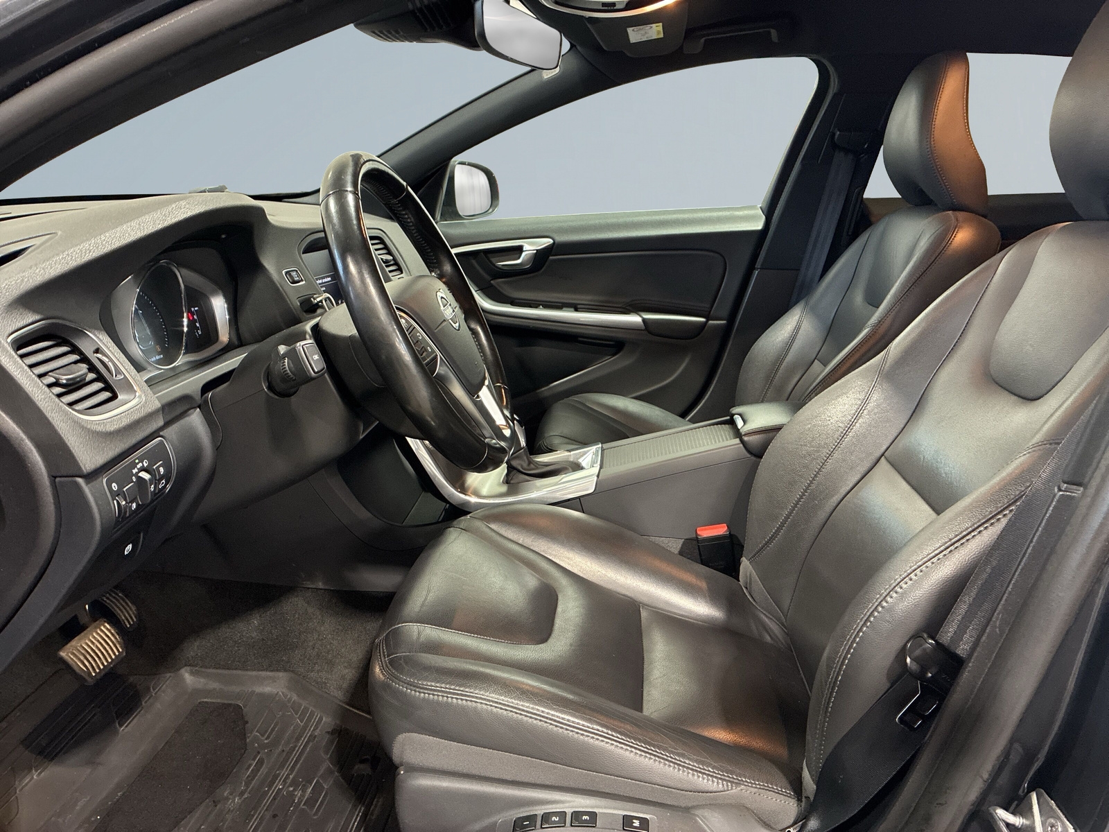Volvo V60 2018, bild 7/50
