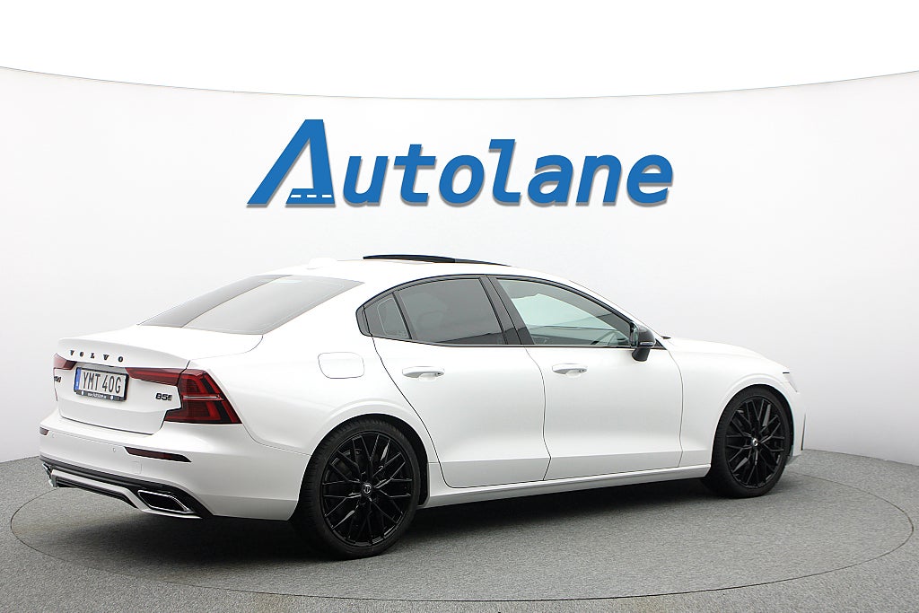 Volvo S60 B5 AWD R-Design Panorama, Kamera, H/K,  20", Drag 250hk