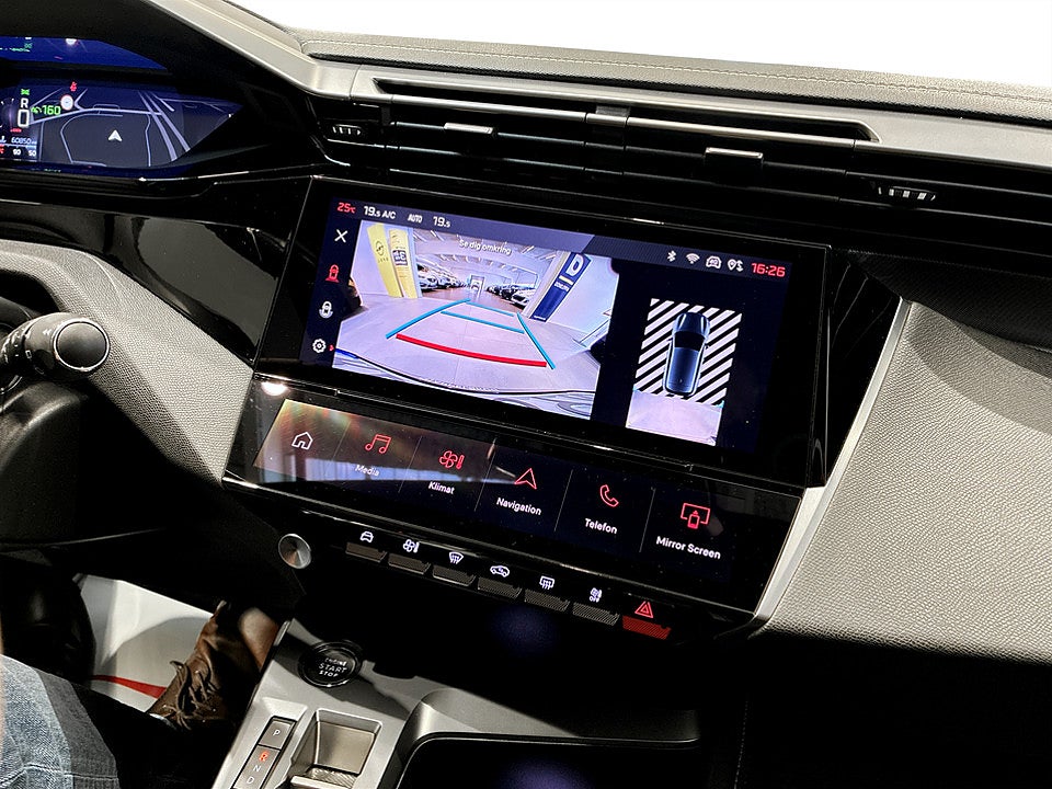 Bild på Peugeot 308 5D GT 1.2 PT 130hk Aut ALCANTARA 360KAMERA CARPLAY