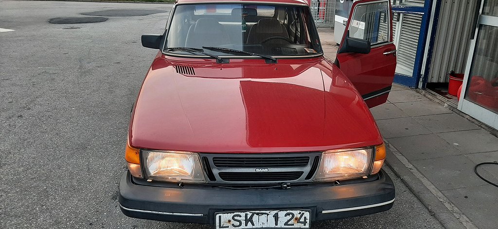 Saab 900 5-dörrar 2.0 Manuell, 101hk, 1984